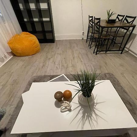 Stunning 2 Bedroom On Tower Bridge London Exterior foto