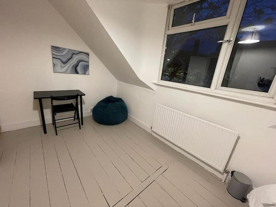 Stunning 2 Bedroom On Tower Bridge London Exterior foto